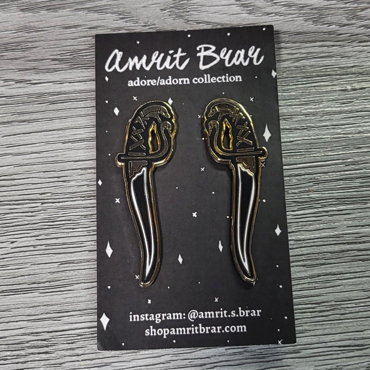 Enamel Pin - Kirpan Dagger Pair