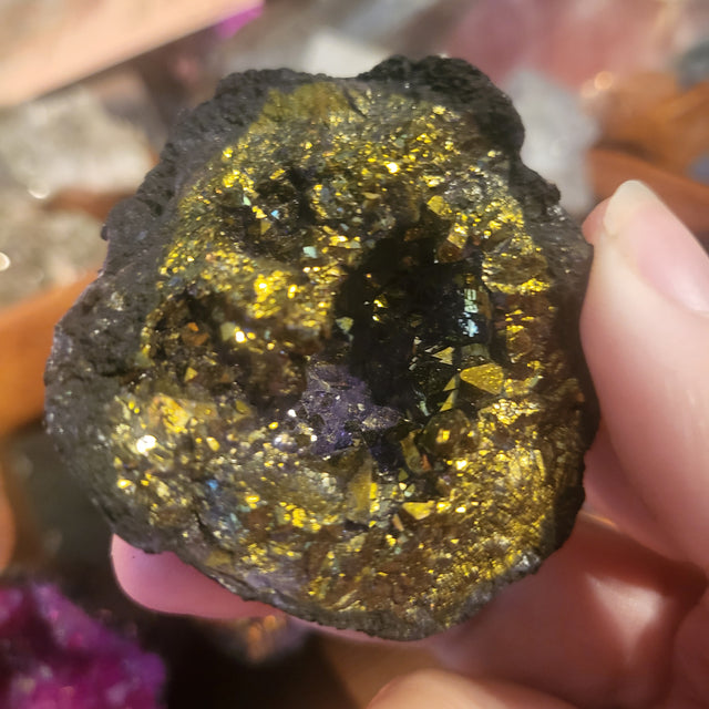 Dyed Agate Geode Pieces