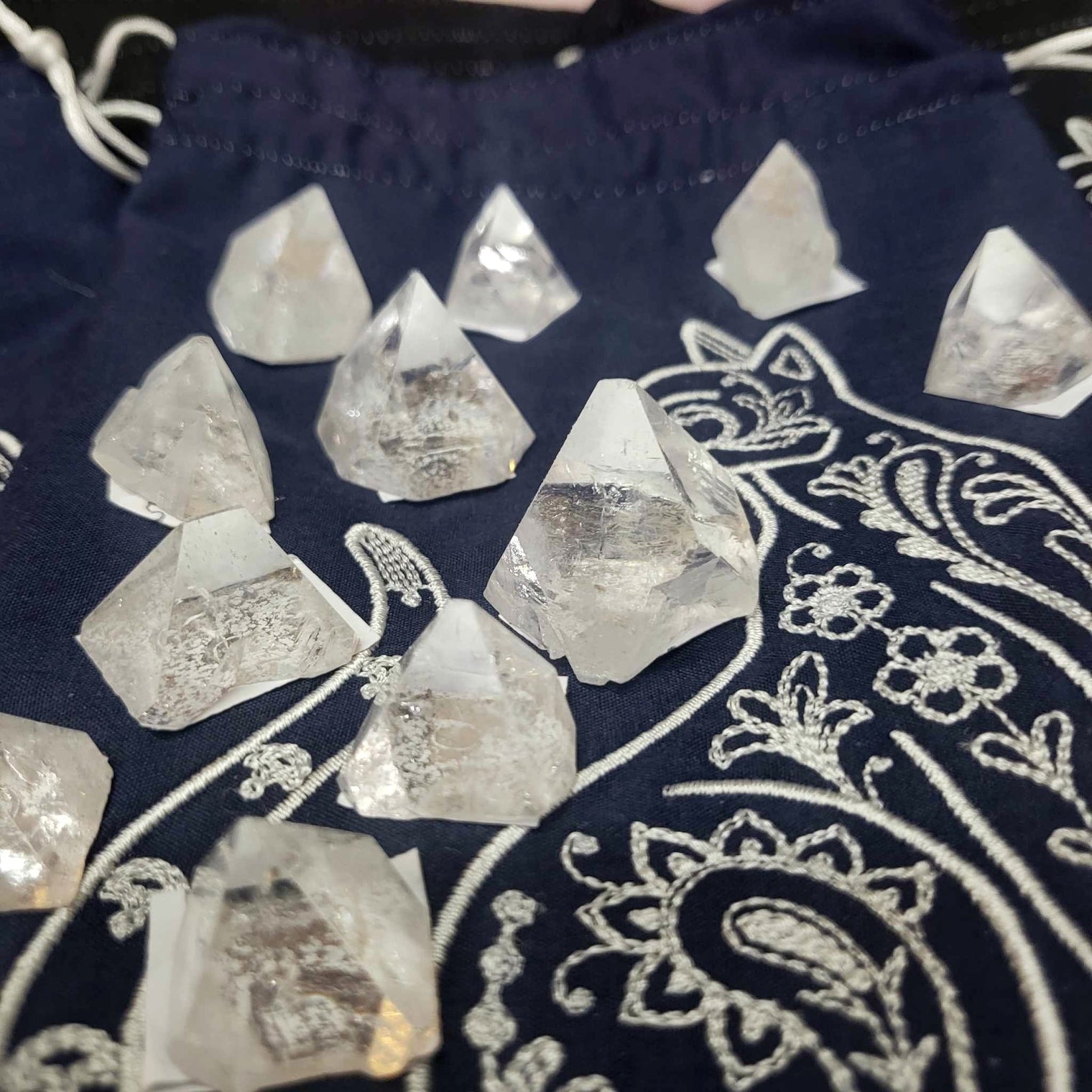 Apophyllite points