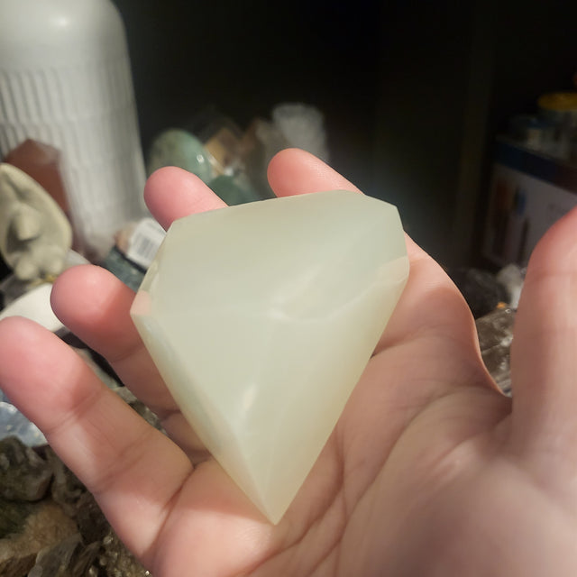 Pistachio Calcite Freeform
