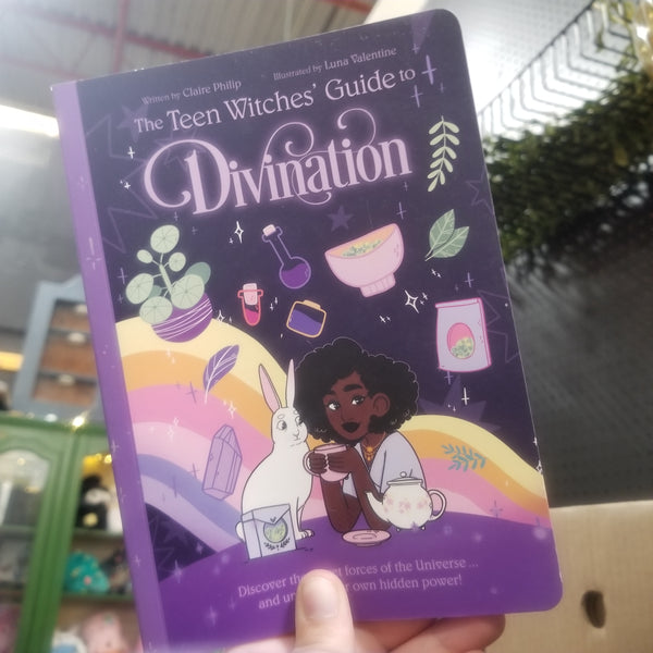 The Teen Witches' Guide to Divination