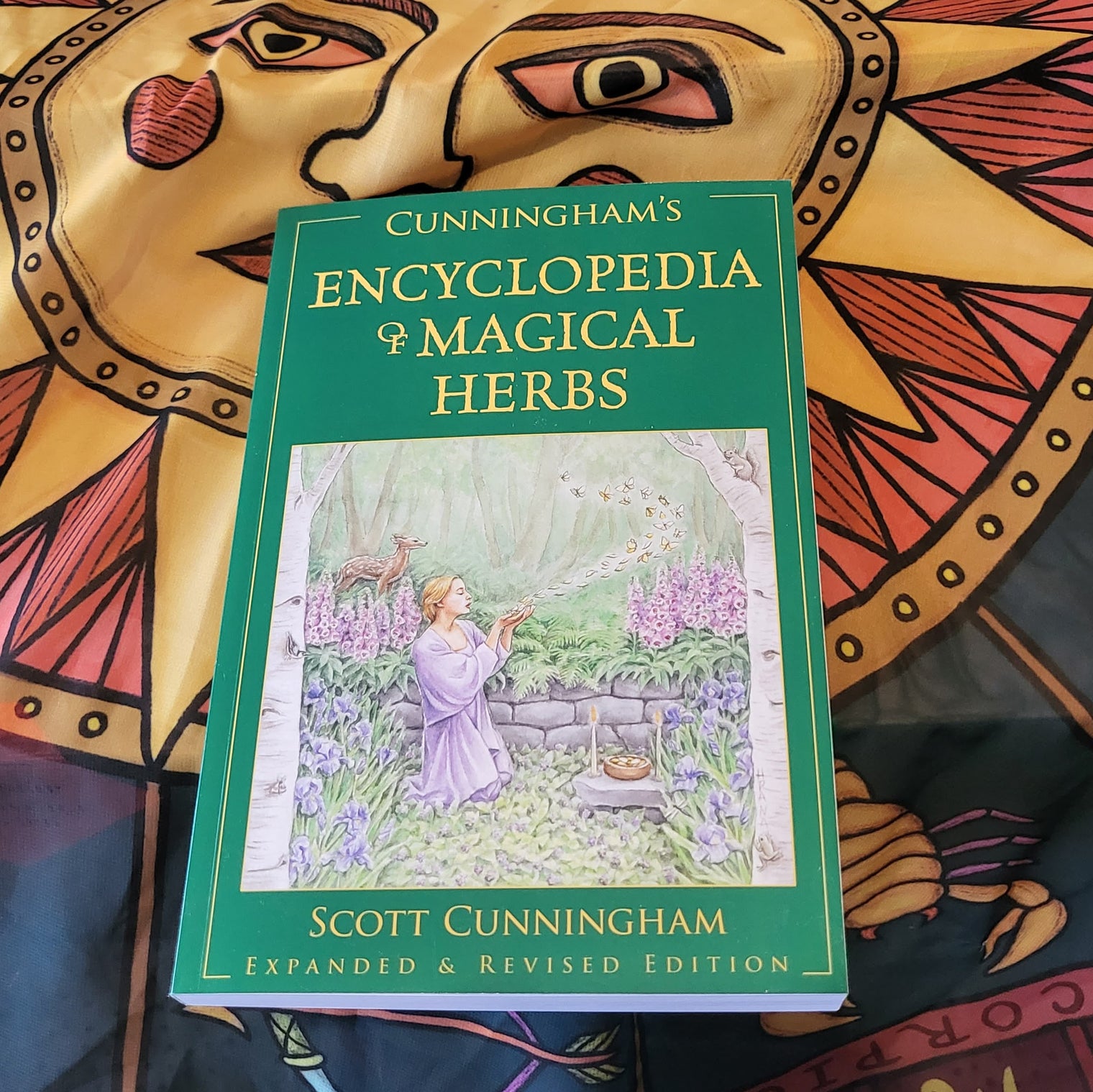 Cunningham's Encyclopedia of Magical Herbs