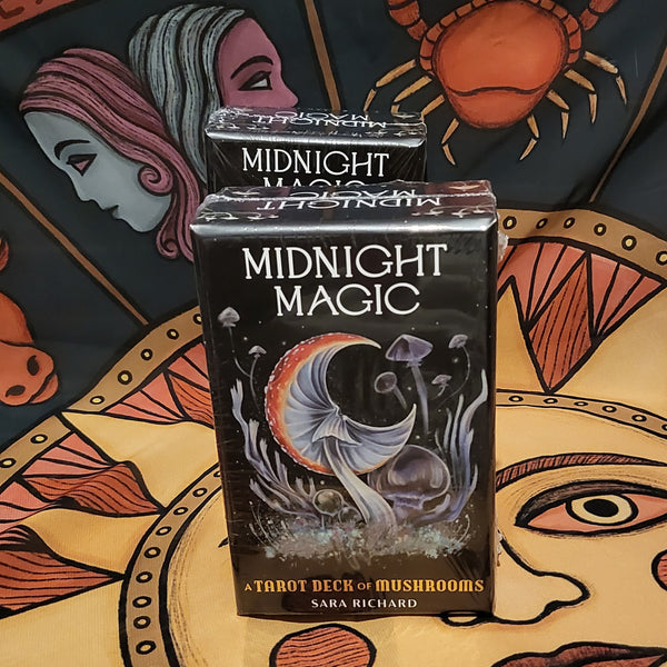 Midnight Magic : A Tarot Deck of Mushrooms