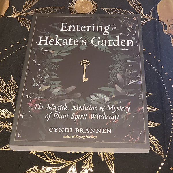 Entering Hekate's Garden