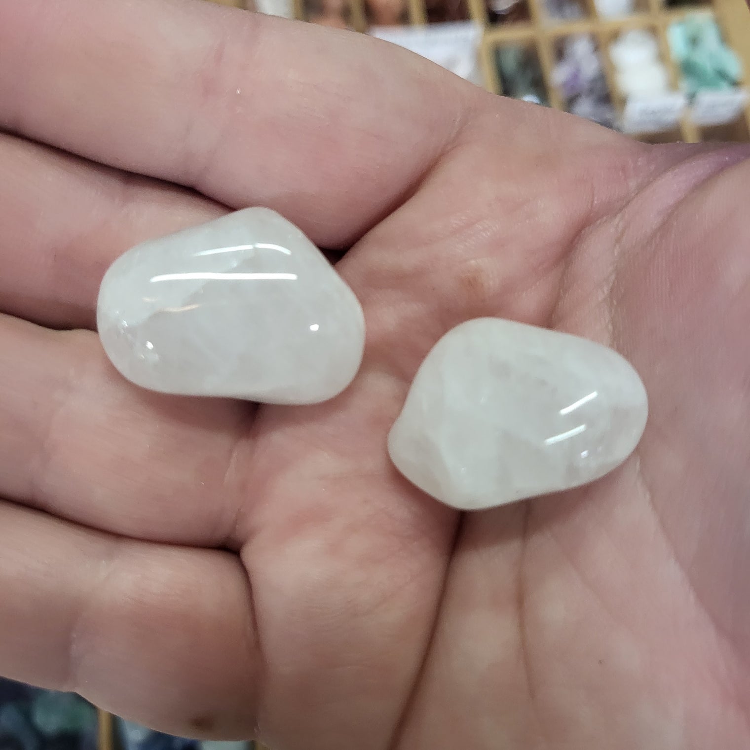 White Quartz tumbles