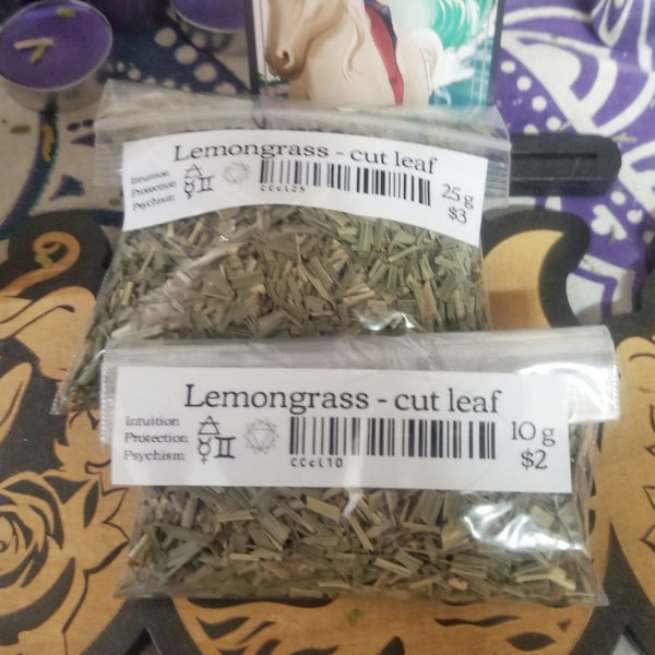 Lemongrass (cut & dried)
