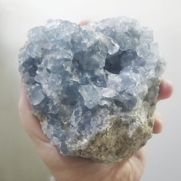 Celestite Geode chunk XL