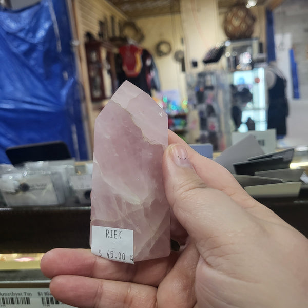 Wide Rose Quartz Tower