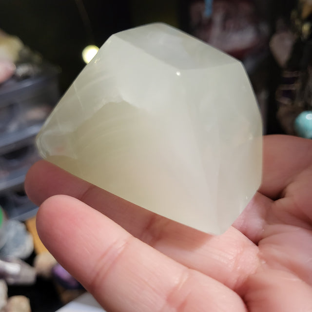 Pistachio Calcite Freeform