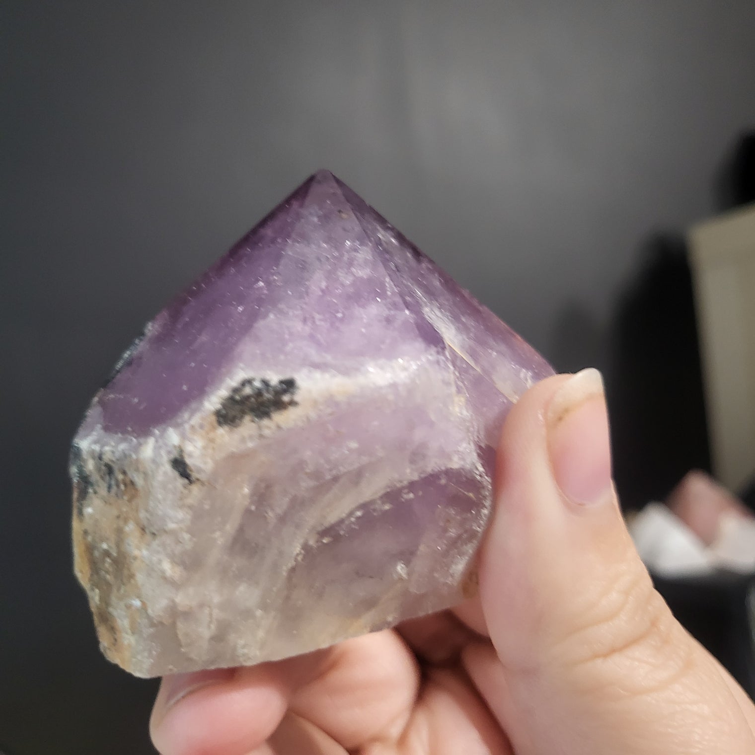 Amethyst Standing Point