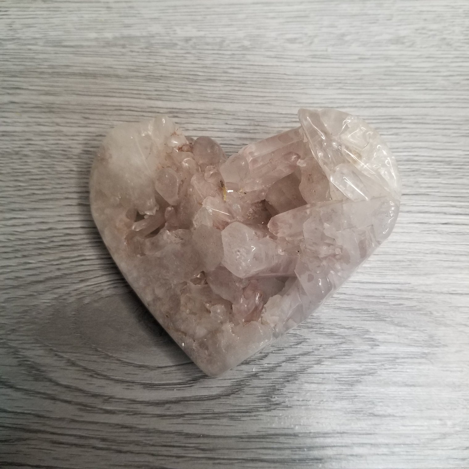 Quartz Heart Clusters